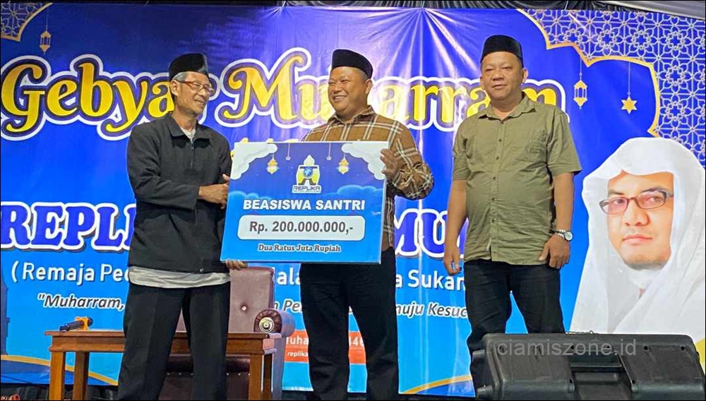 Peringati Hari Besar Islam 10 Muharram, Replika Sumbangkan Dana Rp. 308 Juta